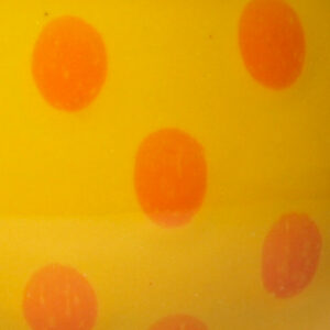 maisfarbene Glasur mit orangen Tupfen